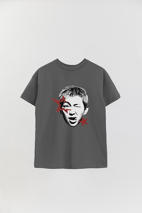 REMERA OVER ESTAMPADA BTS STAR RM
