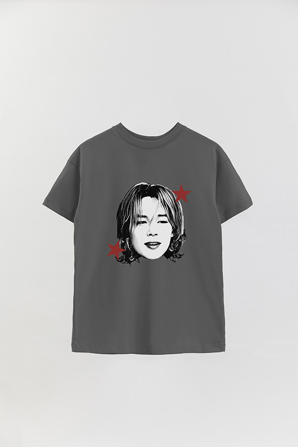 REMERA OVER ESTAMPADA BTS STAR JIMIN