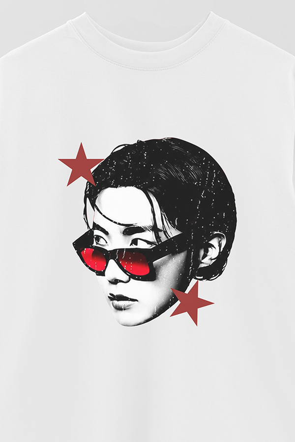 REMERA OVER ESTAMPADA BTS STAR JHOPE