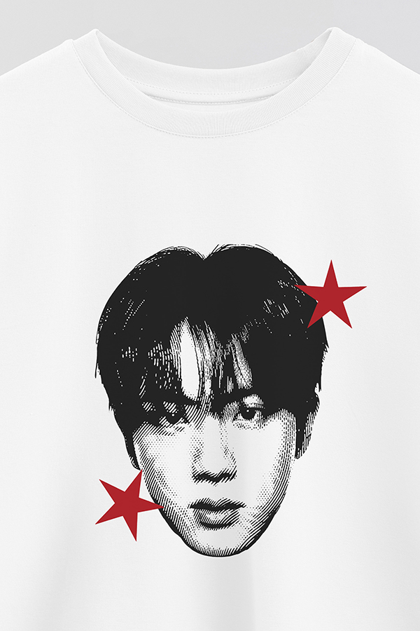 REMERA CROP ESTAMPADA BTS STAR HT JIN