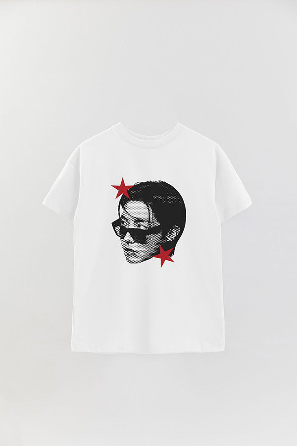 REMERA OVER ESTAMPADA BTS STAR HT JHOPE