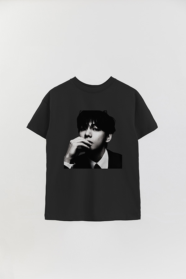 REMERA OVER ESTAMPADA BTS FR V