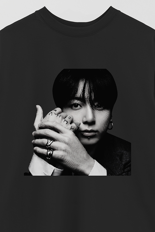 REMERA OVER ESTAMPADA BTS FR JUNGKOOK