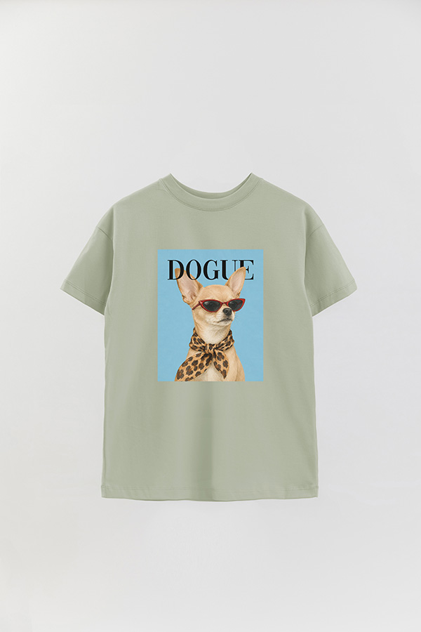 REMERA OVER ESTAMPADA DOGUE TINY CHIHUAHUA GLAM