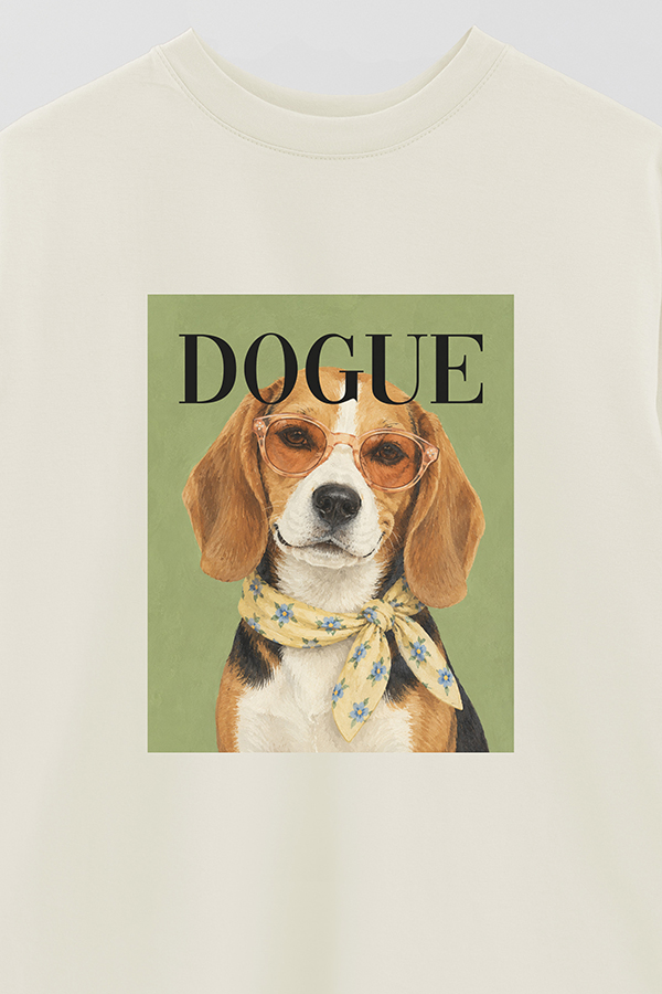 REMERA OVER ESTAMPADA DOGUE SUNDAY BEAGLE