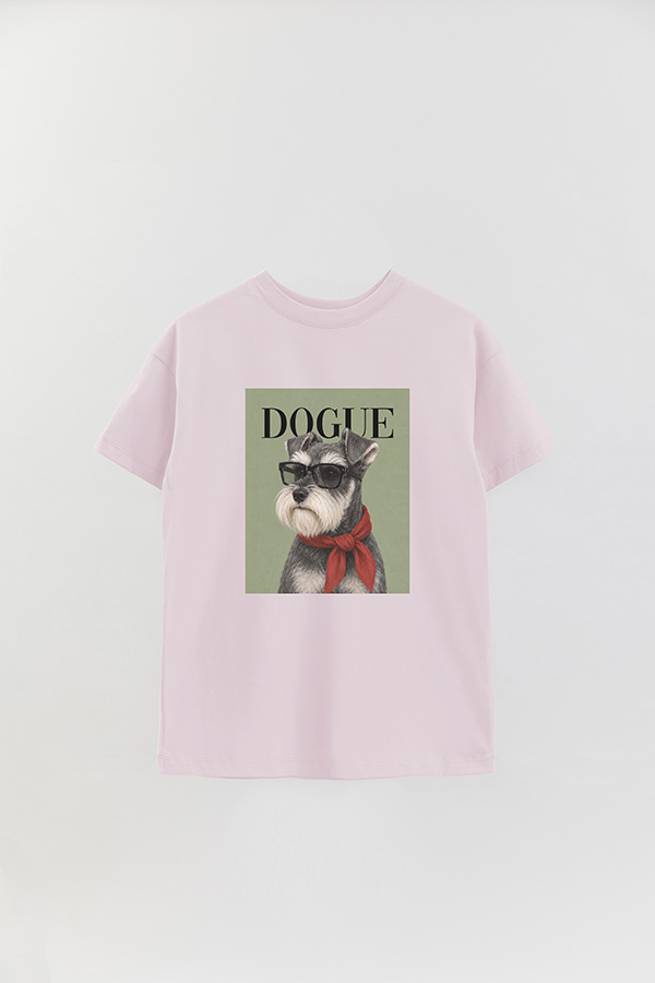 REMERA OVER ESTAMPADA DOGUE SOPHISTICATED SCHNAUZER