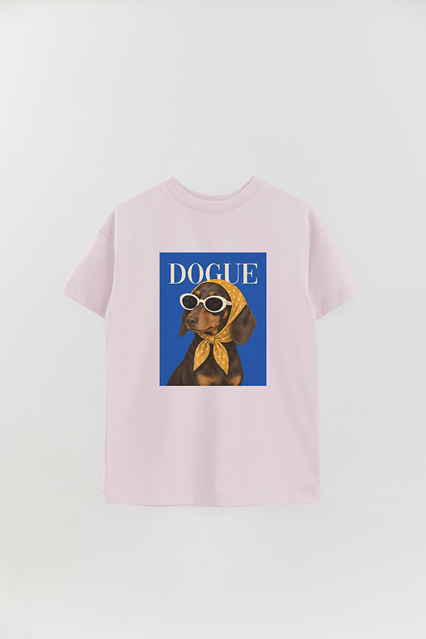 REMERA OVER ESTAMPADA DOGUE RIVIERA DACHSHUND