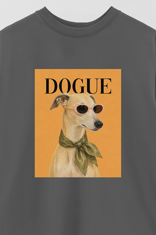 REMERA OVER ESTAMPADA DOGUE MINIMAL WHIPPET PORTRAIT