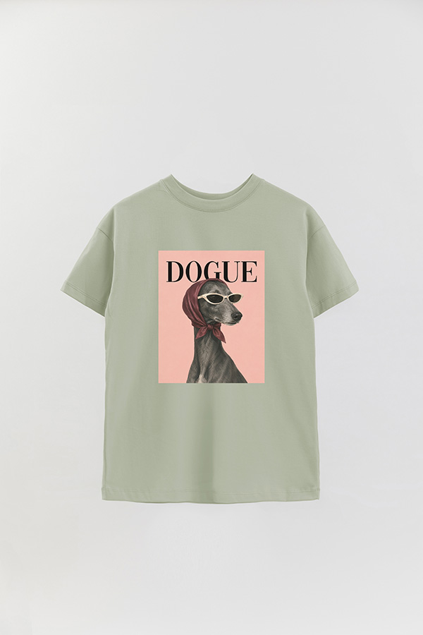 REMERA OVER ESTAMPADA DOGUE ELEGANT GREYHOUND MUSE