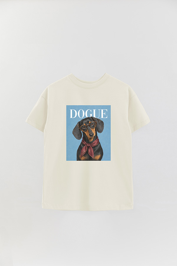REMERA OVER ESTAMPADA DOGUE BOOKISH DACHSHUND