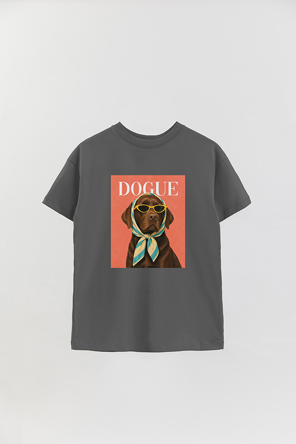 REMERA OVER ESTAMPADA DOGUE BEACH CLUB LABRADOR