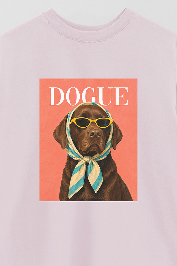 REMERA OVER ESTAMPADA DOGUE BEACH CLUB LABRADOR
