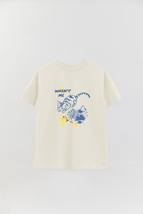 REMERA OVER ESTAMPADA CAT WASNT ME
