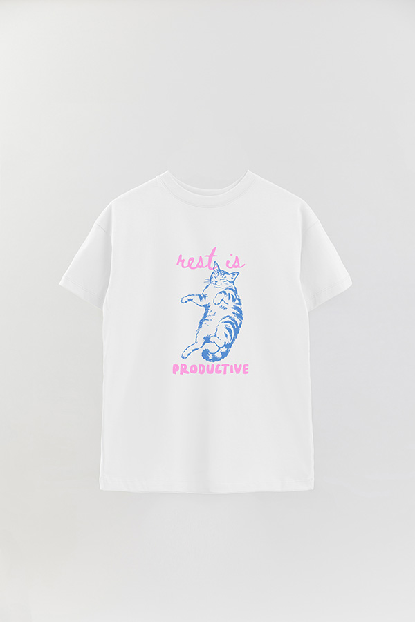 REMERA OVER ESTAMPADA CAT REST IS PRODUCTIVE