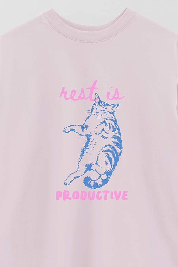 REMERA OVER ESTAMPADA CAT REST IS PRODUCTIVE