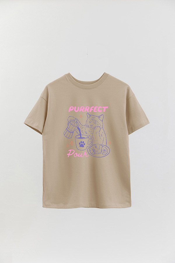 REMERA OVER ESTAMPADA CAT PURRFECT