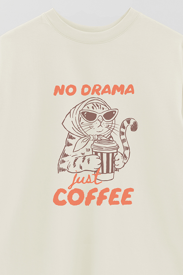 REMERA OVER ESTAMPADA CAT NO DRAMA