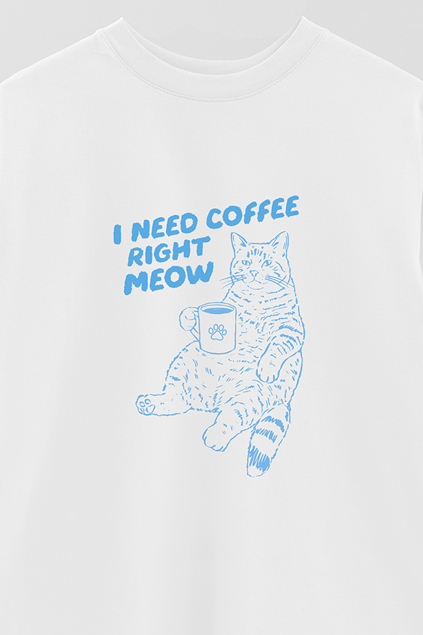 REMERA OVER ESTAMPADA CAT I NEED COFFEE