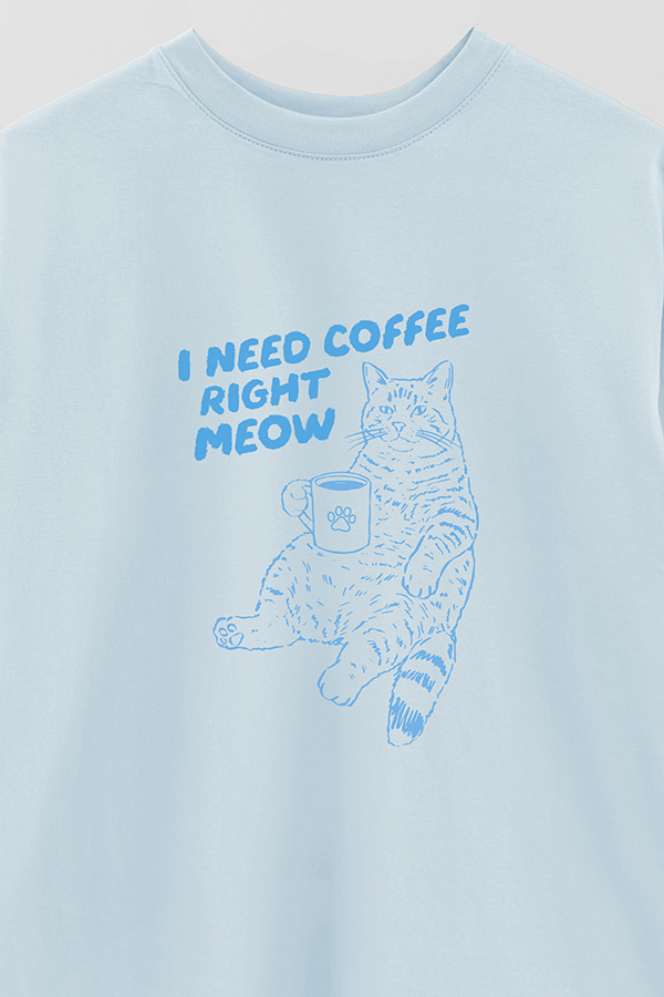 REMERA OVER ESTAMPADA CAT I NEED COFFEE