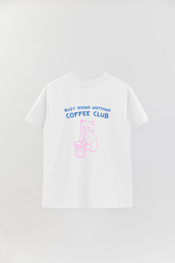 REMERA OVER ESTAMPADA CAT COFFEE CLUB