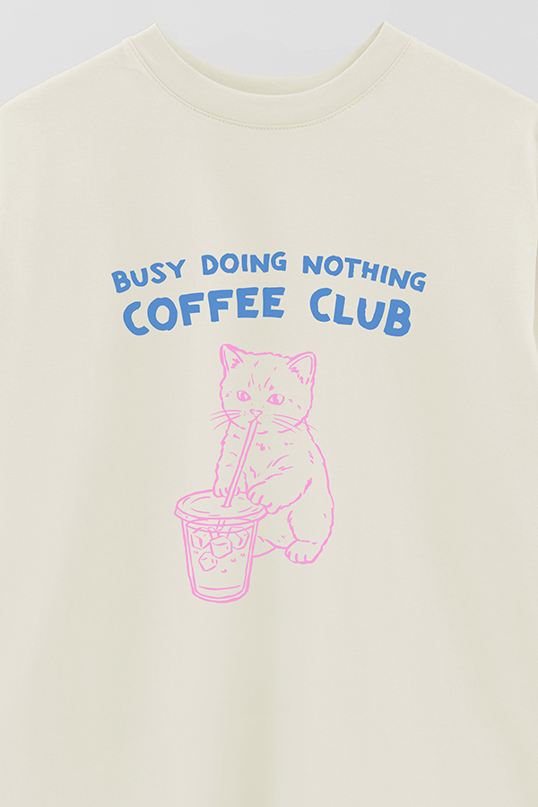 REMERA OVER ESTAMPADA CAT COFFEE CLUB