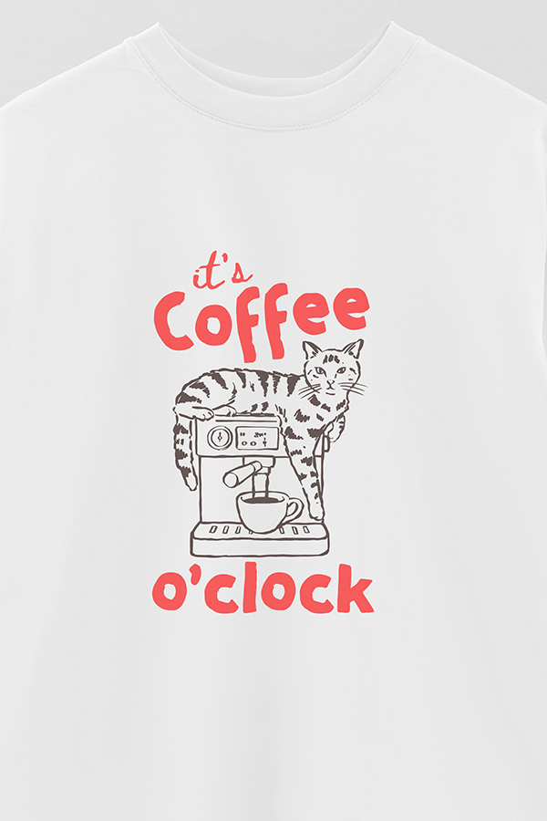 REMERA OVER ESTAMPADA CAT COFFEE O'CLOCK