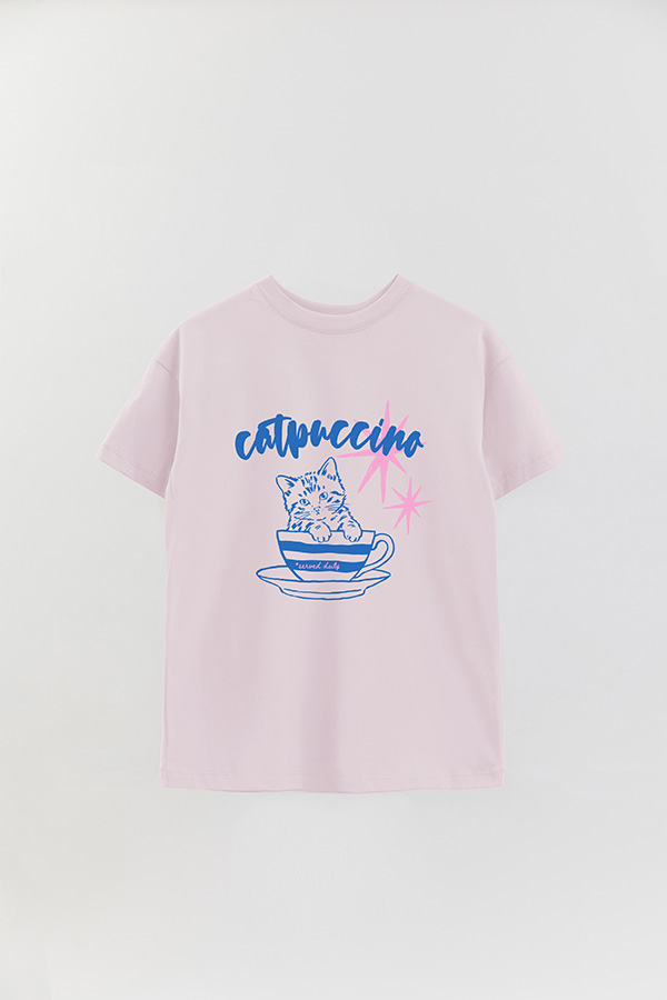 REMERA OVER ESTAMPADA CAT CATPUCCINO