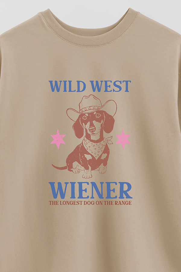 REMERA OVER ESTAMPADA DOG WILD WEST WIENER
