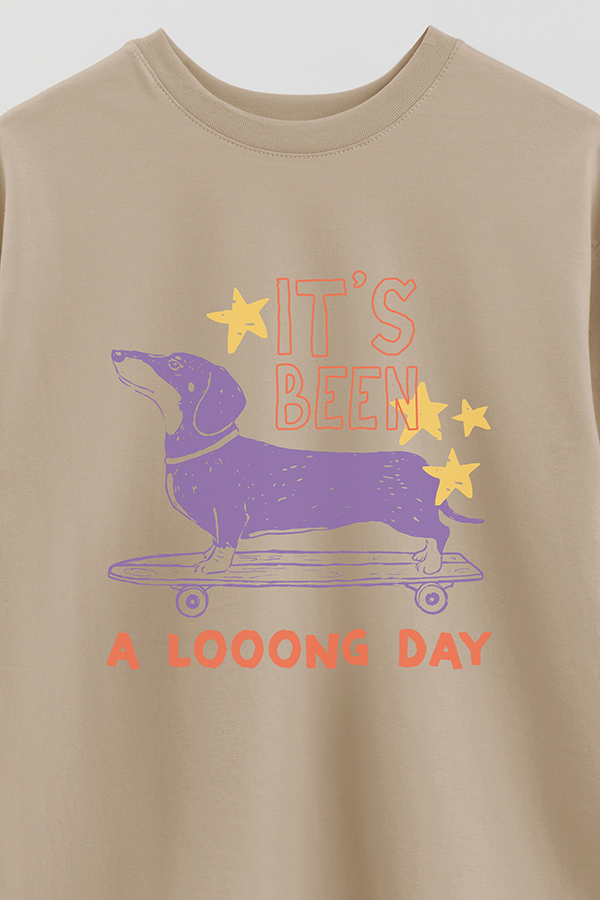 REMERA OVER ESTAMPADA DOG LOONG DAY