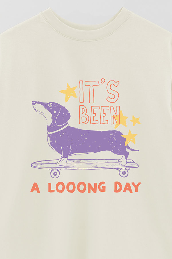 REMERA OVER ESTAMPADA DOG LOONG DAY