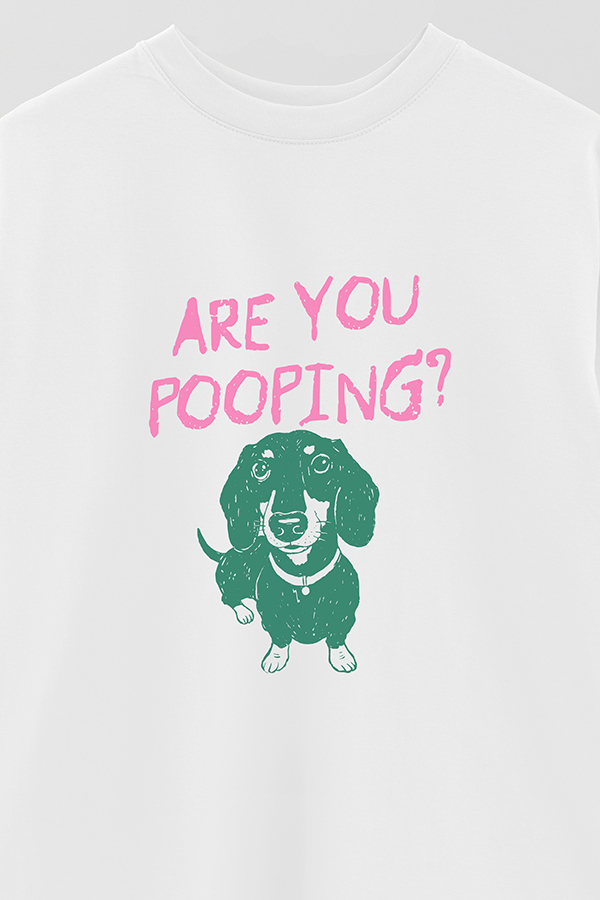 REMERA OVER ESTAMPADA DOG ARE YOU POOPING?
