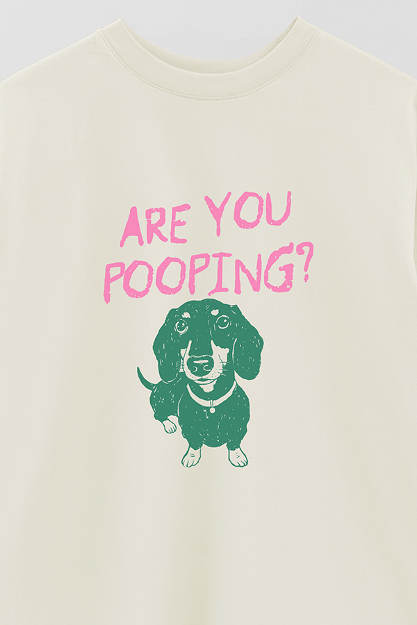 REMERA OVER ESTAMPADA DOG ARE YOU POOPING?