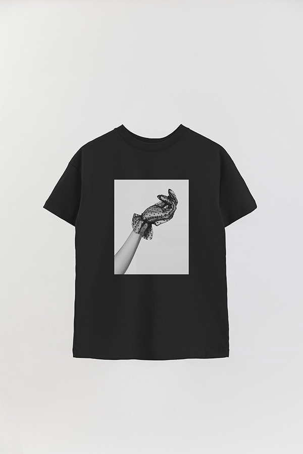 REMERA OVER ESTAMPADA MAGAZINE 188