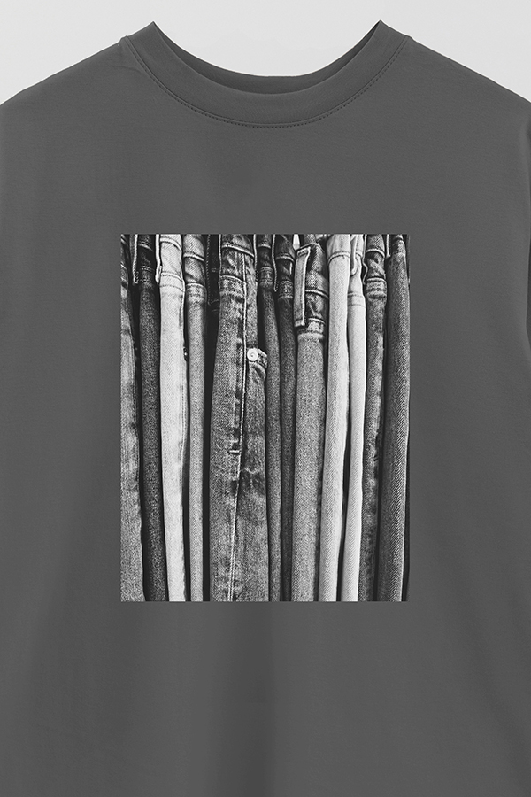 REMERA OVER ESTAMPADA MAGAZINE 187
