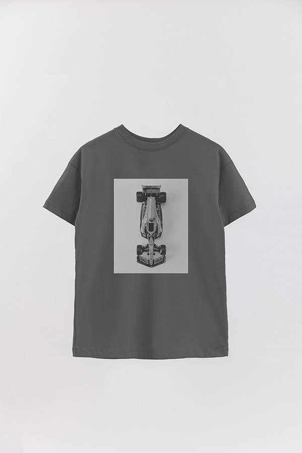 REMERA OVER ESTAMPADA MAGAZINE 186