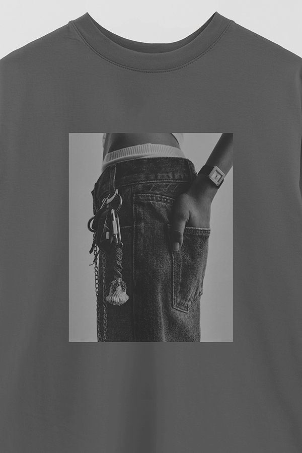 REMERA OVER ESTAMPADA MAGAZINE 177