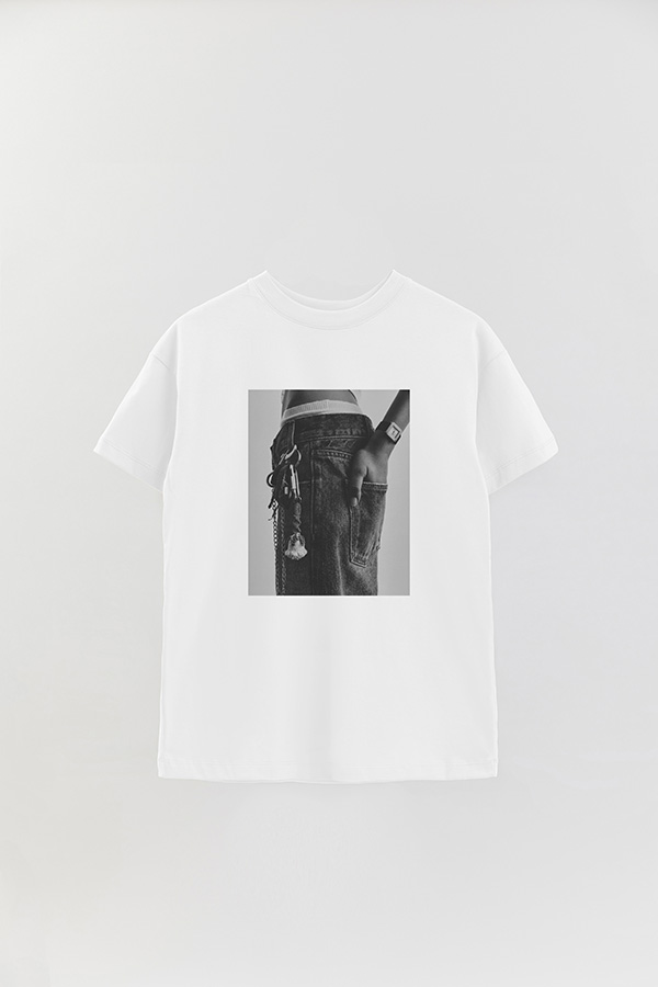 REMERA OVER ESTAMPADA MAGAZINE 177