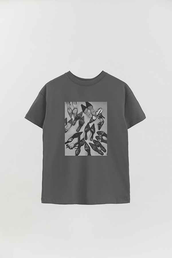 REMERA OVER ESTAMPADA MAGAZINE 176