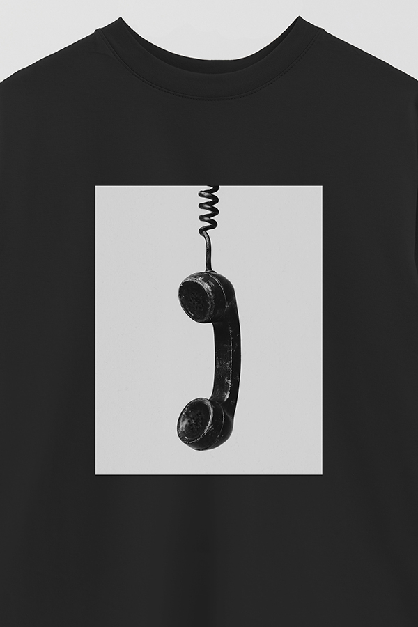 REMERA OVER ESTAMPADA MAGAZINE 175