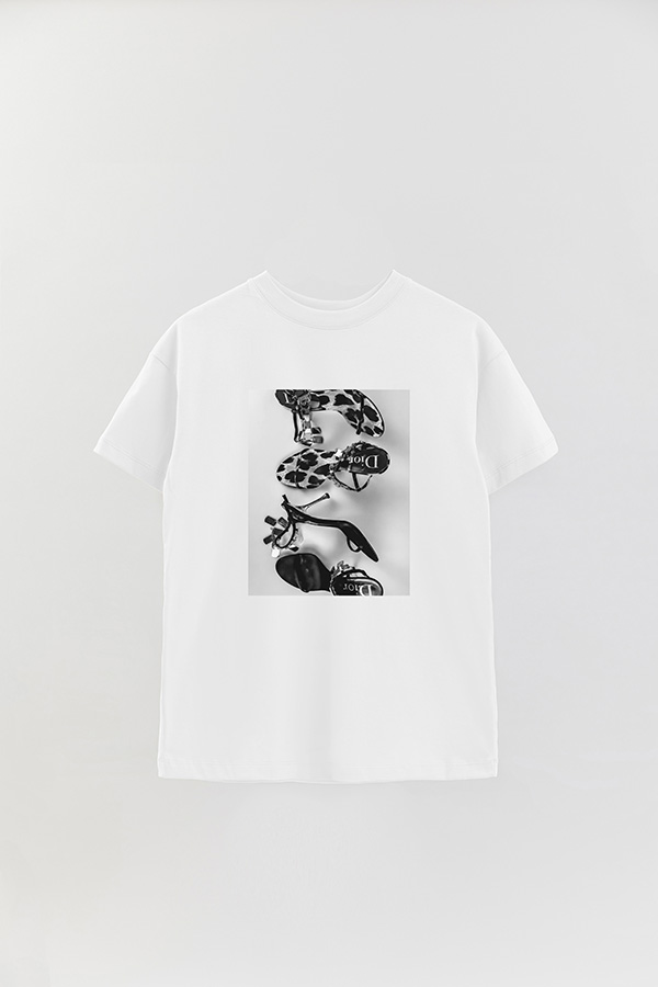 REMERA OVER ESTAMPADA MAGAZINE 151