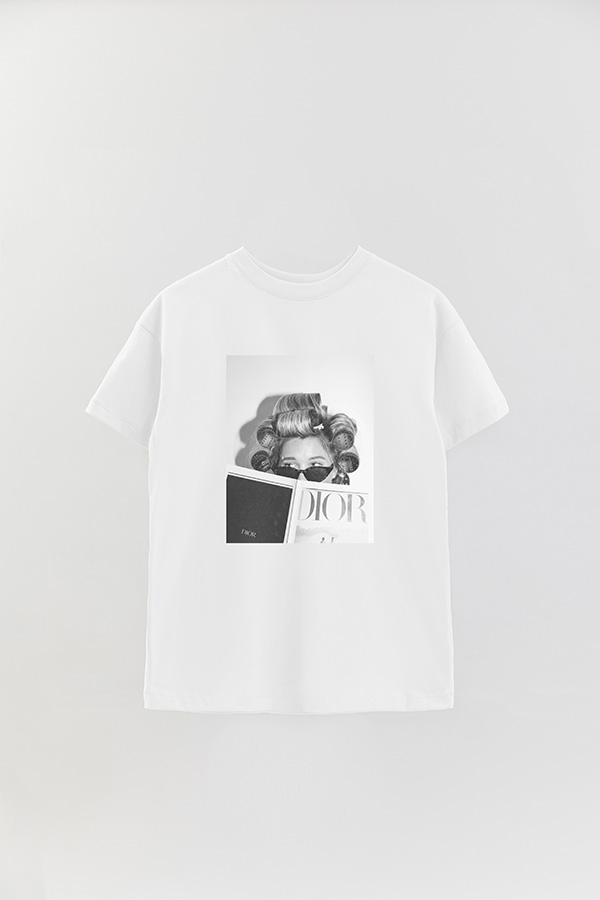REMERA OVER ESTAMPADA MAGAZINE 146