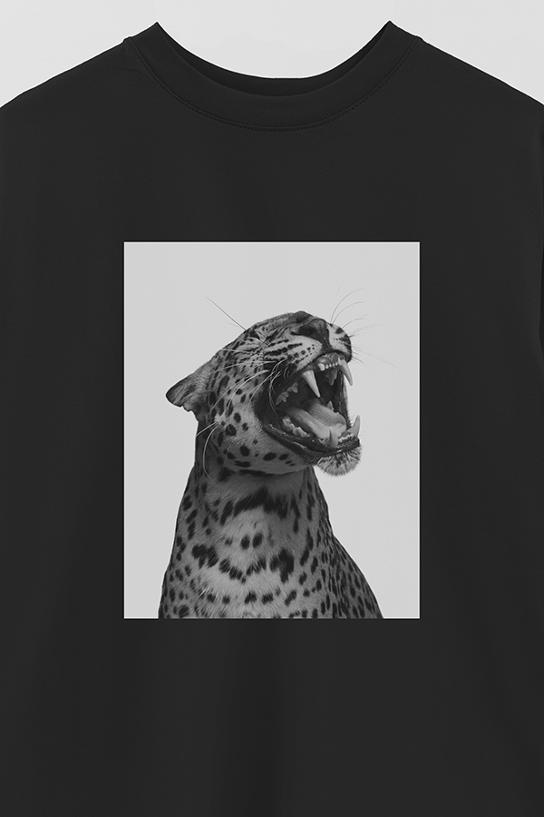 REMERA OVER ESTAMPADA MAGAZINE 145