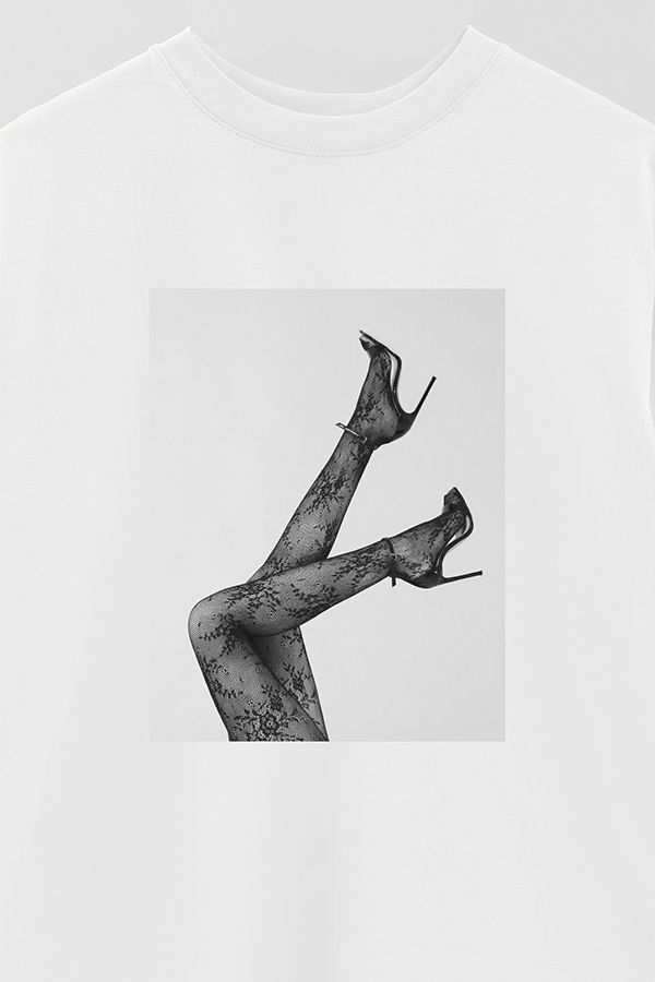 REMERA OVER ESTAMPADA MAGAZINE 133