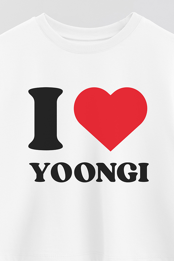 REMERA CROP ESTAMPADA BTS I ♥ YOONGI