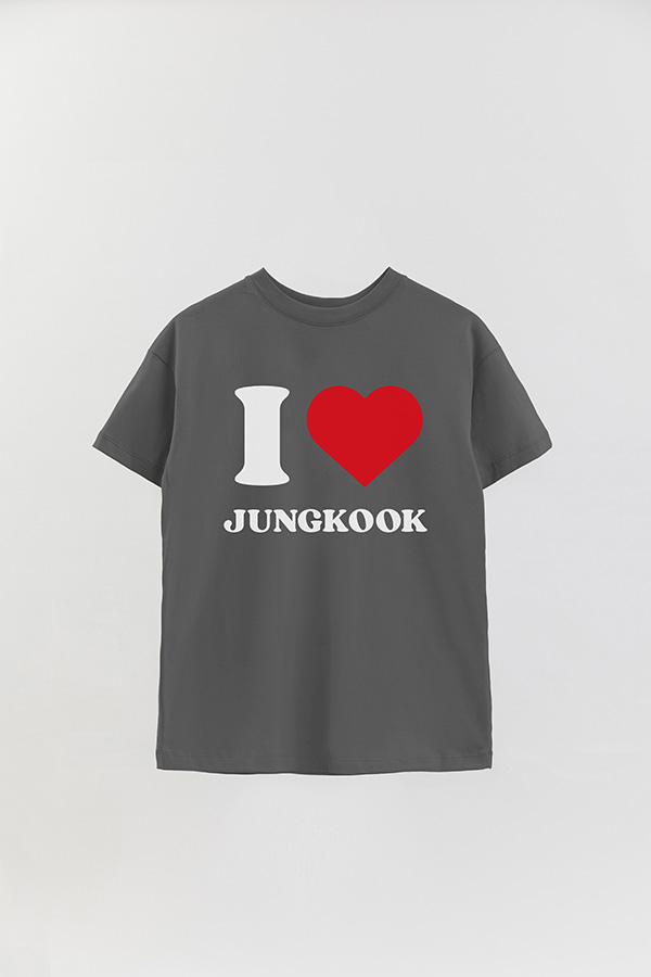 REMERA OVER ESTAMPADA BTS I ♥ JUNGKOOK