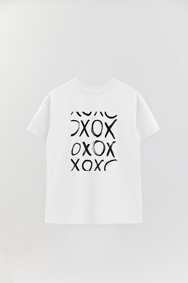 REMERA OVER ESTAMPADA MAGAZINE 130