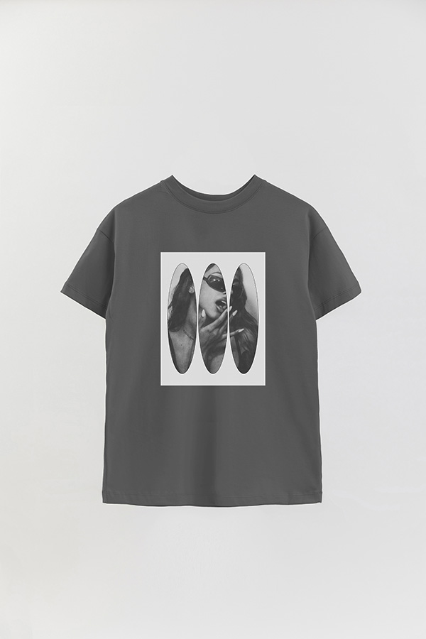 REMERA OVER ESTAMPADA MAGAZINE 129