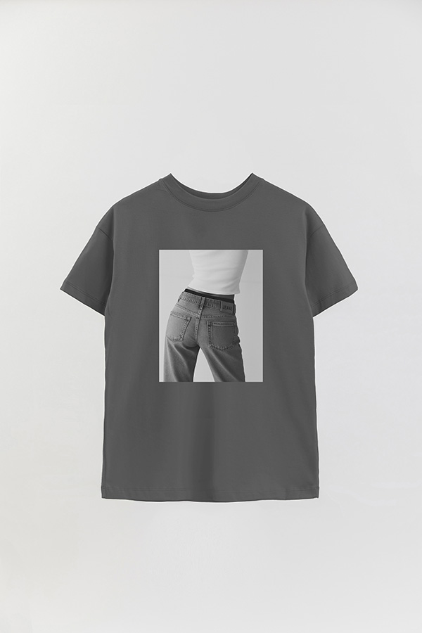 REMERA OVER ESTAMPADA MAGAZINE 127