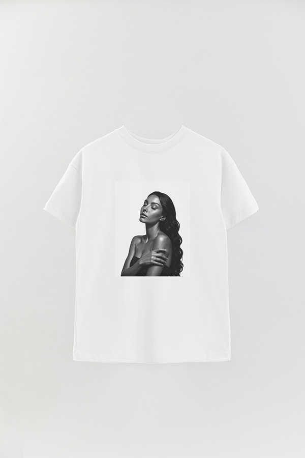 REMERA OVER ESTAMPADA MAGAZINE 121