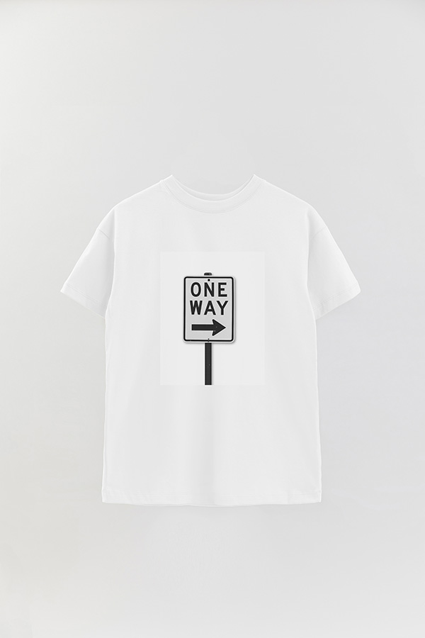 REMERA OVER ESTAMPADA MAGAZINE 108